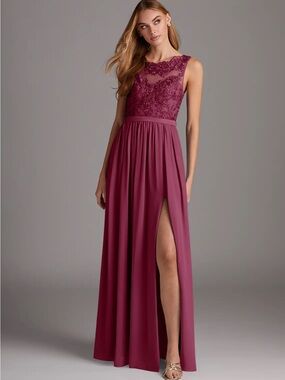 Azazie Elly in Mulberry size 2